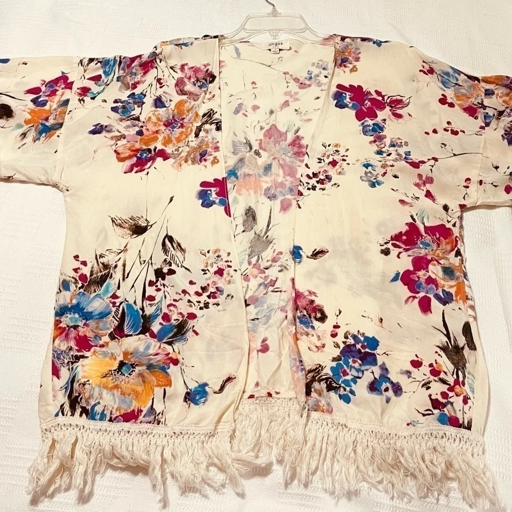 Umgee Cream Colorful Floral Fringe Kimono Women’s sz S